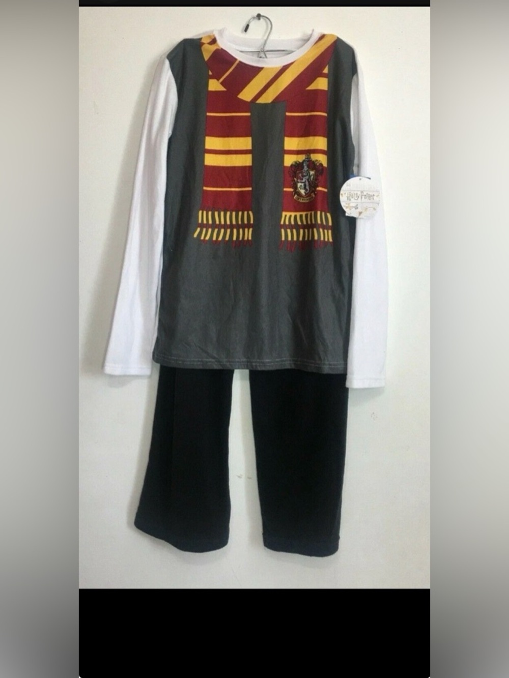 Harry Potter Pajamas Size XS  Size 4/5 Two Piece
